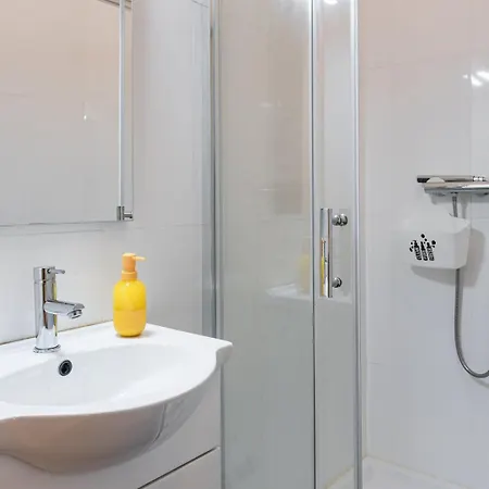Guestready - Yazdah Flat 3 * 波尔图